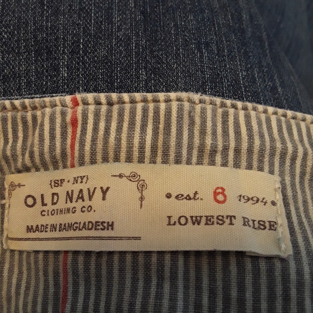 Old Navy Ladies Lowest Rise Saylor Jeans - Picture 3 of 5